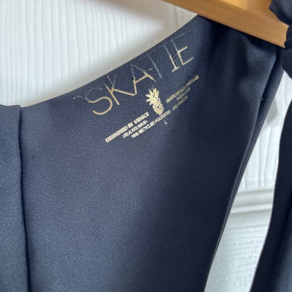 Skatie• ‘Suzanne’ Bikini Bottoms in Black - Picture 7 of 12